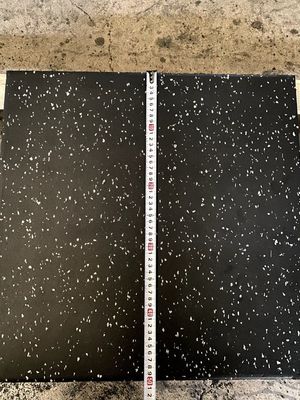 Eco-Friendly NR Rubber Gym Mat Flooring 1m X 1m X 20mm Perfect for Your Fitness Routine
