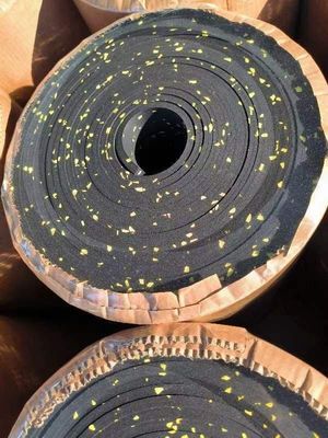 Eco-Friendly Black Base Recycled Rubber Rolls with Colorful EPDM Crumbs for Home and Commercial Gym Flooring