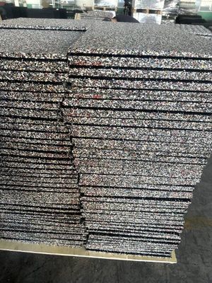 Compound Tire Rubber and Shoe Sole Rubber Flooring Tiles for Sports Surface and Gym Machinery