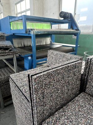 25mm Thick Rubber Gym Flooring 100*100cm 50*50cm for Gym Equipments