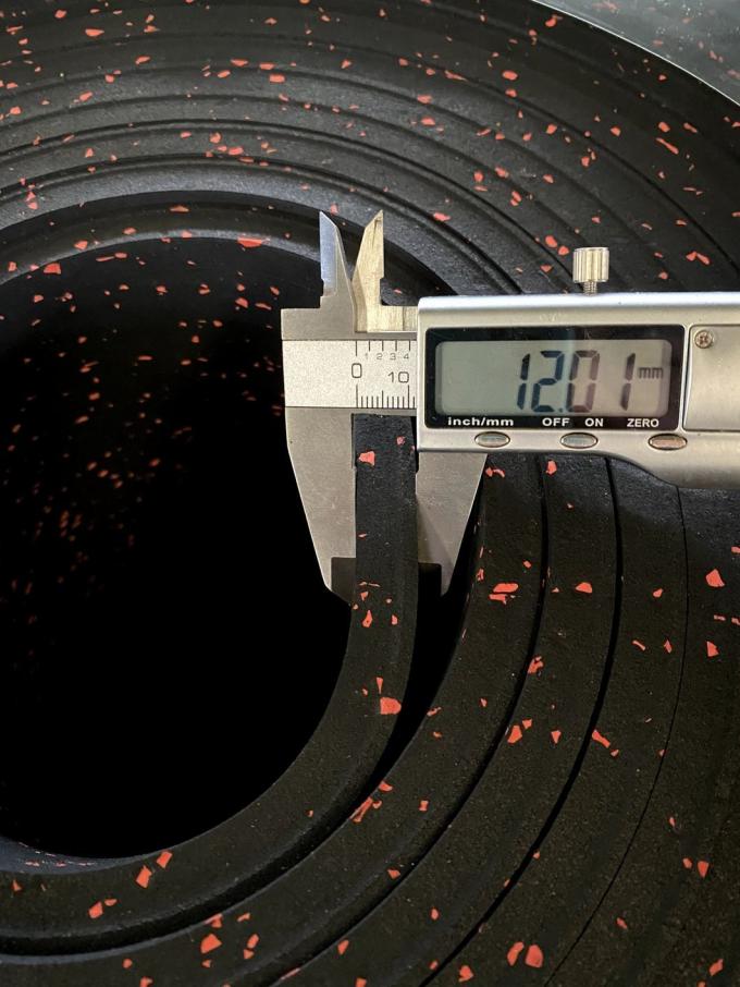 1m/ 1.2m/ 4′ Wide Rubber Flooring Roll Matting with 3~20mm Thickness