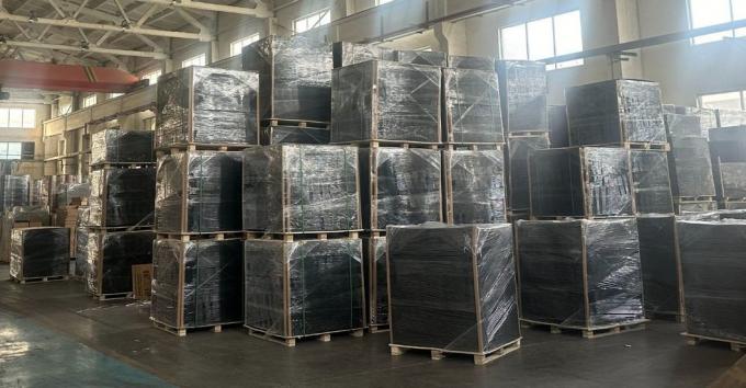 Heavy-Duty Non-Slip Rubber Outdoor Tiles for Children′s Play Areas Surface Solution